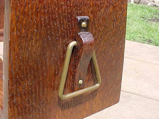 Lakeside Craft Shops B53 type bookrack - unmarked - 18 x 6 x 6.5 - $125USD - May 2010 - detail